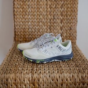 new balance 690 brown